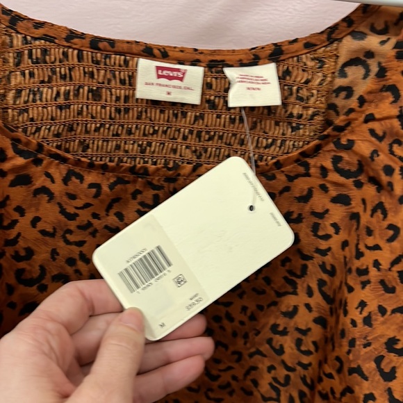 Brand: Levi’s | Leopard Print, Puffy Sleeved Blouse - Picture 7 of 7